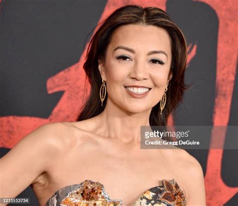 4,494 Ming Na Wen Photos & High